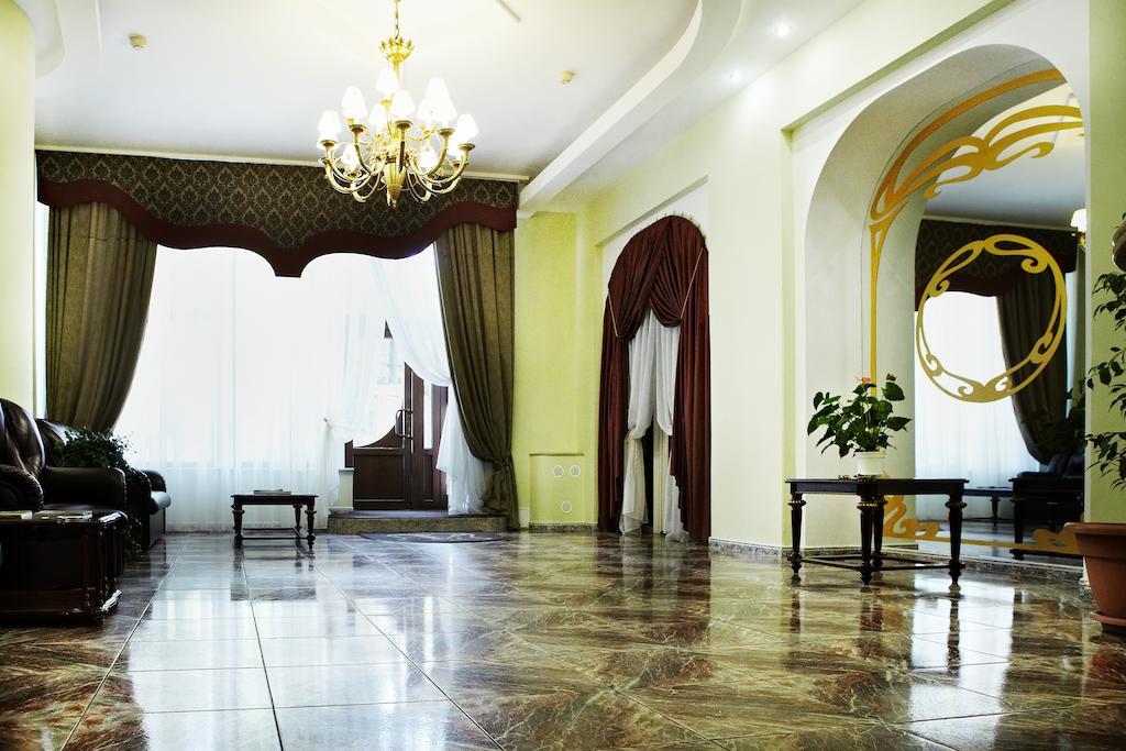 Astoria Hotel Dnipro Eksteriør bilde